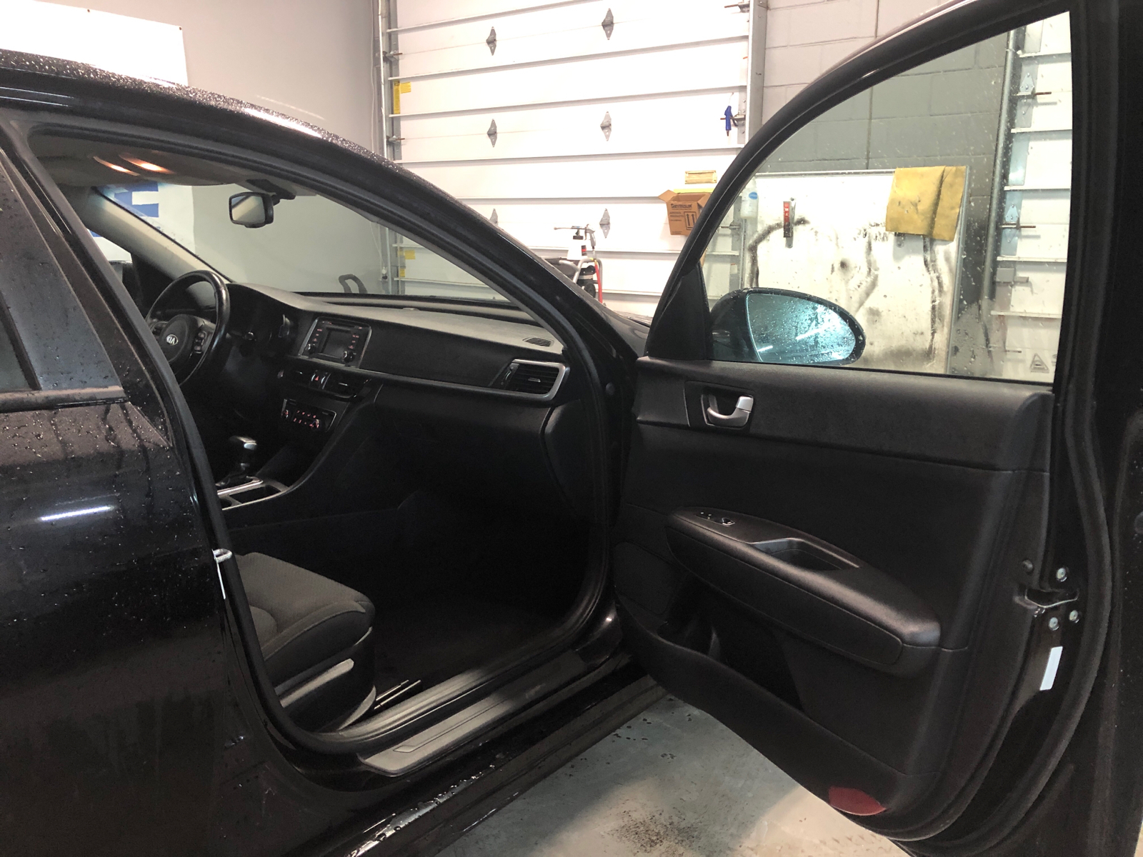 2017 Kia Optima Back Up Camera * Hands Free Calling * Heated Cloth